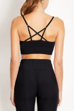 Marika Sofia Seamless Sports Bra 24 Marika Sofia Seamless Sports Bra -Sportswear Sales Store MLB0527A 001 01 cropped