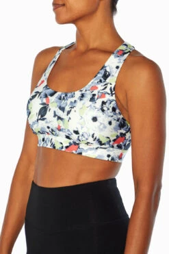 Marika Avianna Sport Bra -Sportswear Sales Store MLB1018A J36.61750