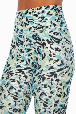 Marika Jade Mid Calf Capri -Sportswear Sales Store MLC1117A1LX.0057