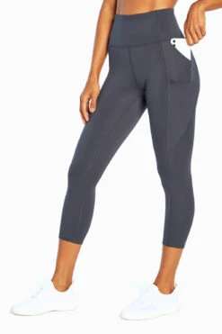 Marika Carson Side Pocket Mid Calf Capri -Sportswear Sales Store MLC1124A I43.7642