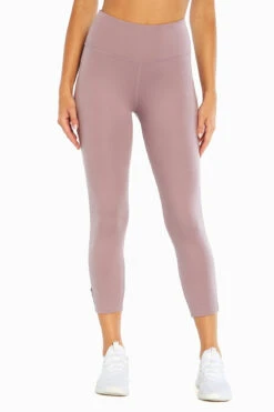 Marika June Mid Calf Capri -Sportswear Sales Store MLC1207A 9HL.3439