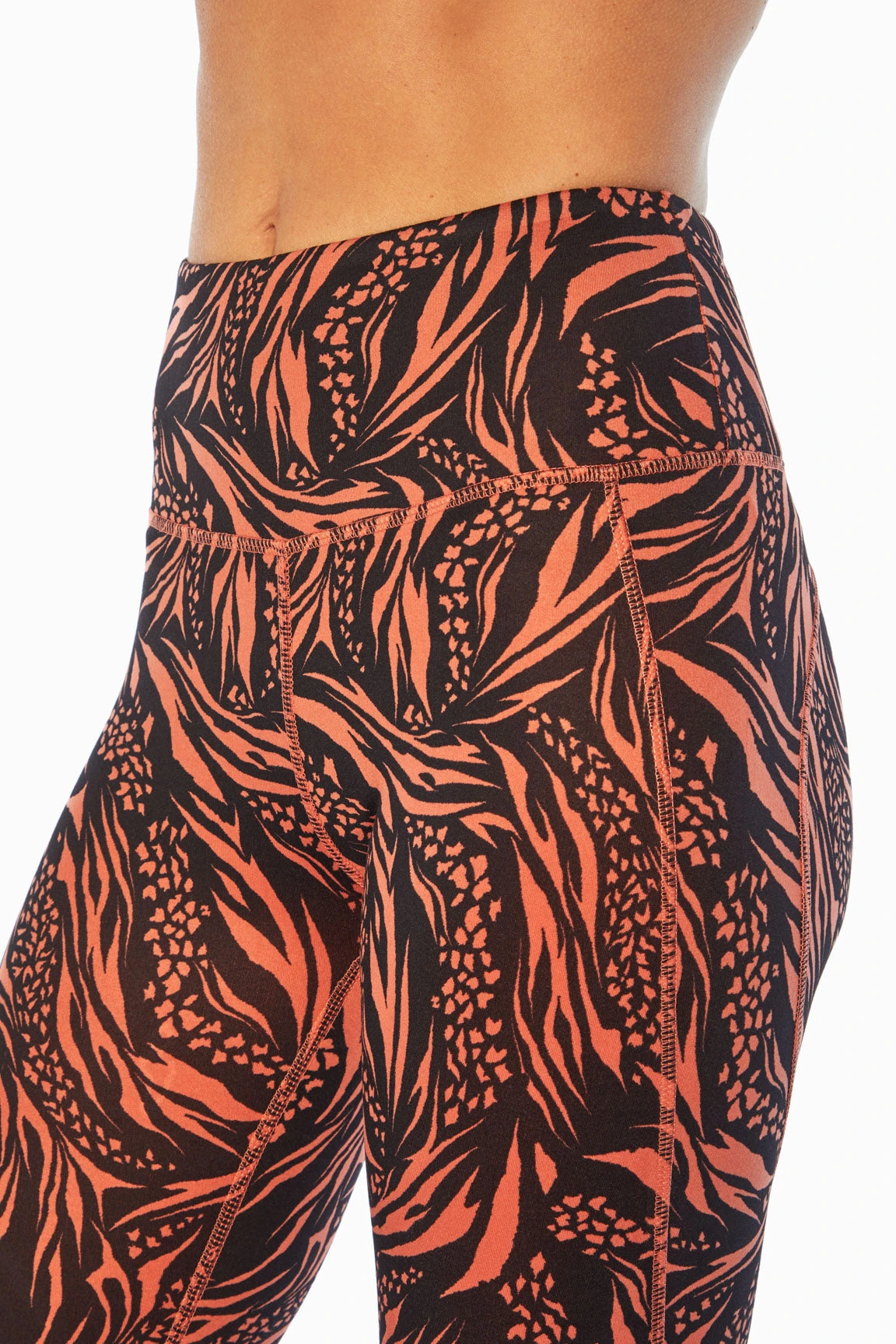 Marika Heart Legging 4 Marika Heart Legging - Image 4