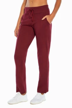 Marika Mona Pant