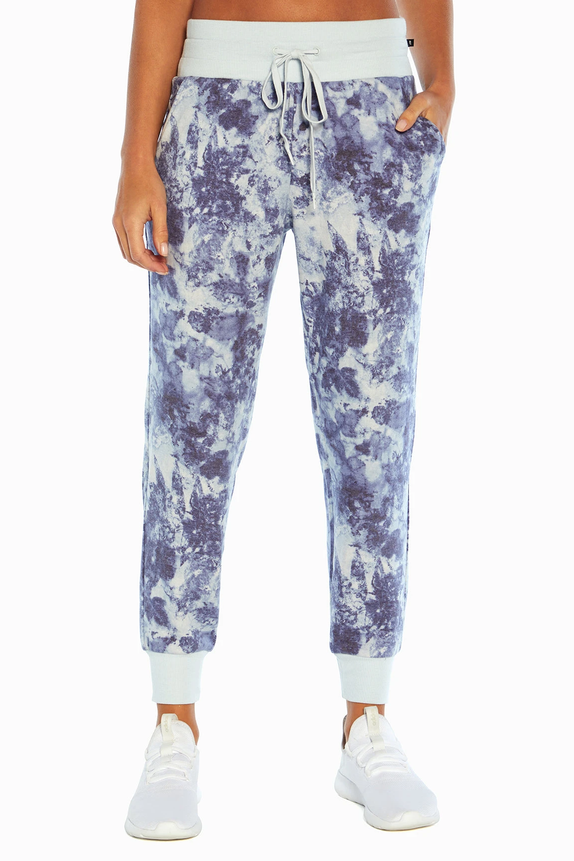 Marika Resort Jogger 6 Marika Resort Jogger - Image 6