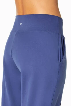 Sportswear Sales Store -Sportswear Sales Store MLP1650A 405.1643