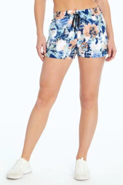 Marika Geri Side Pocket Woven Short -Sportswear Sales Store MLS0433A AY49302