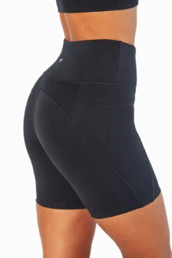 Marika Luna Side Pocket Short -Sportswear Sales Store MLS0773A 001.11168