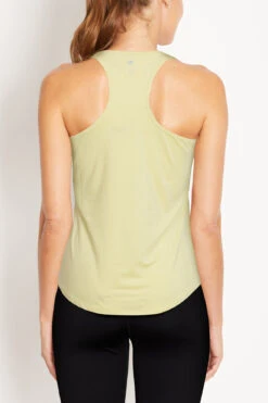 Marika Motion Tank -Sportswear Sales Store MLT2177A 87M 01 ECOMCROP