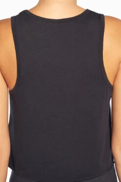 Marika Essential Cropped Tank -Sportswear Sales Store MLT2972A 001.77490