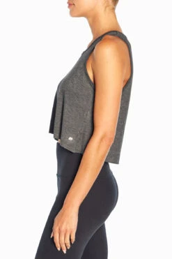 Marika Essential Cropped Tank -Sportswear Sales Store MLT2972A 513.77538