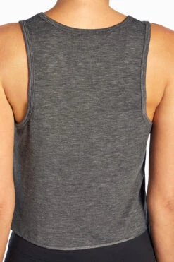 Marika Essential Cropped Tank -Sportswear Sales Store MLT2972A 513.77541