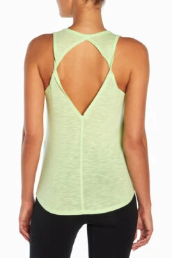Marika Twist Singlet 23 Marika Twist Singlet -Sportswear Sales Store MLT3642A3V8.0017