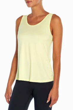Marika Back Twist Tank -Sportswear Sales Store MLT3931A 82A.79609