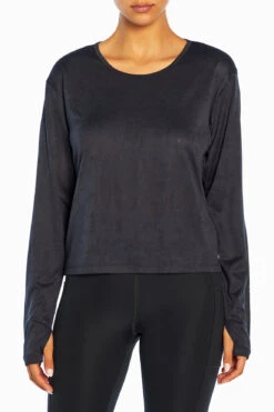 Marika Sonja Long Sleeve Tee -Sportswear Sales Store MLT4269A 001.44157 e5bf29d7 2fc1 4a30 a8ba ea62f62fcd9f