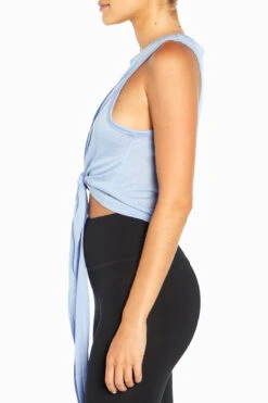 Marika Tiffany Cropped Tie Tank -Sportswear Sales Store MLT4731A 9D8.4071