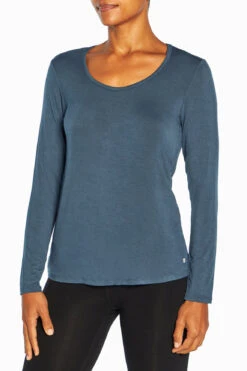 Marika Andrea Long Sleeve Top 23 Marika Andrea Long Sleeve Top -Sportswear Sales Store MLT5001A48Q.8100