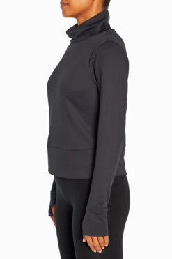Marika Marie Long Sleeve Pullover -Sportswear Sales Store MLT6757A001.8716