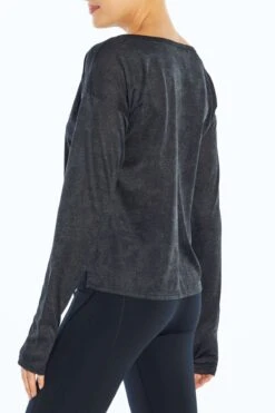 Marika Sonja Long Sleeve Tee -Sportswear Sales Store unnamed 25